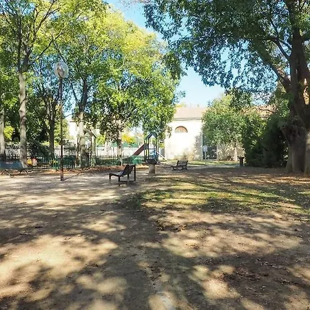 Appartement Beautiful 3-bedroom With Terrace, Park View